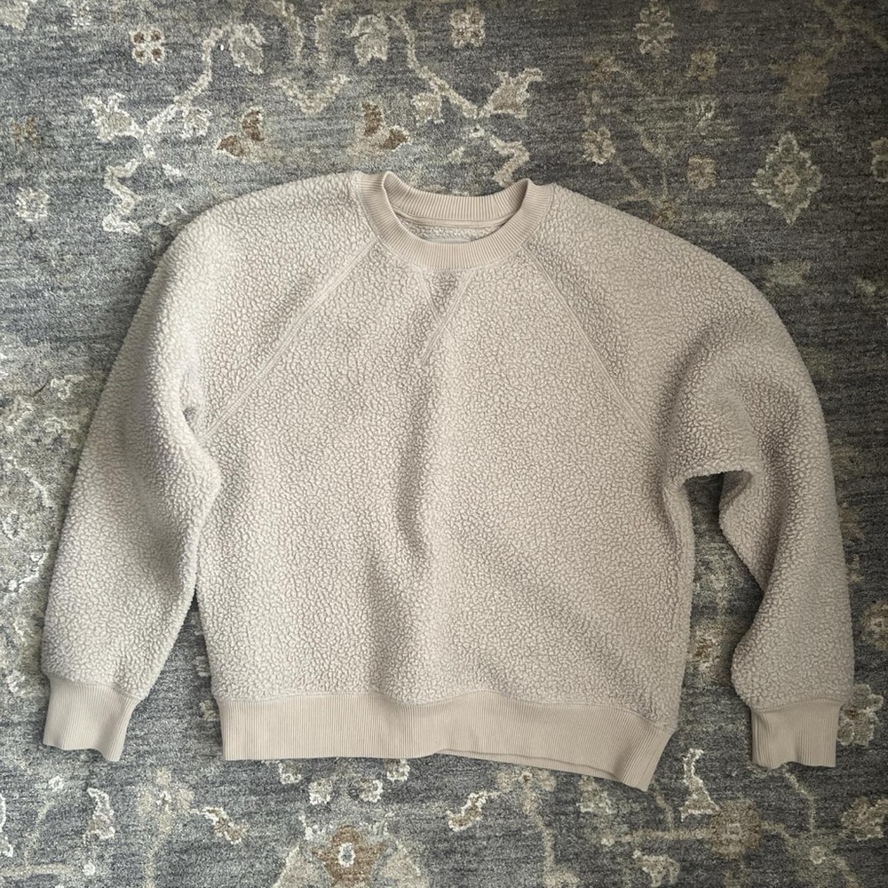 Everlane Women's Cream Crew Neck Sweater
